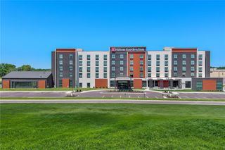 Hilton Garden Inn KC Riverside