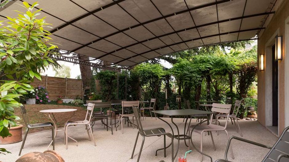 Hotel les Amandiers Exterior