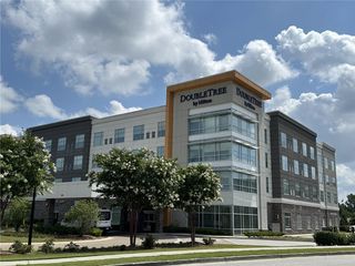 DoubleTree by Hilton Greenville Woodruff