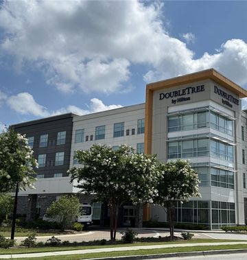 DoubleTree by Hilton Greenville Woodruff