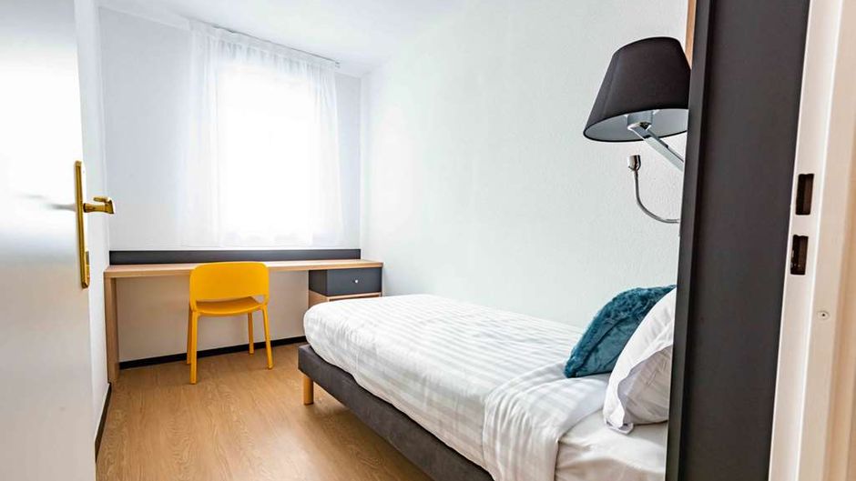 Le Hub Grenoble Room