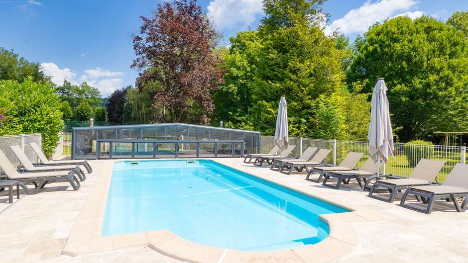 Hotel Le Moulin du Landion Pool