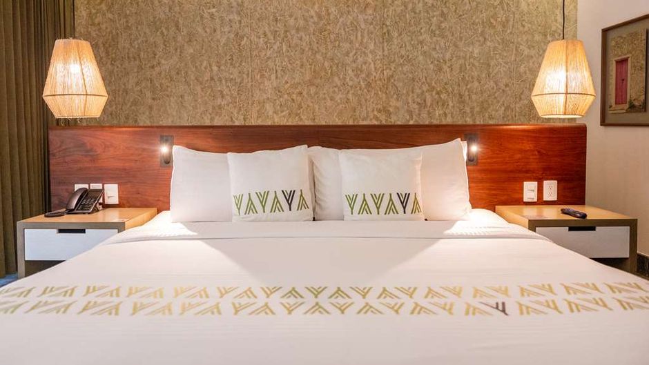 Wayam Mundo Imperial Room