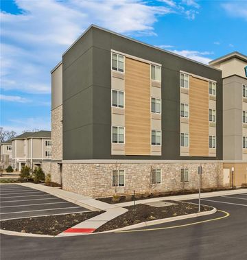Everhome Suites Somerset Sout