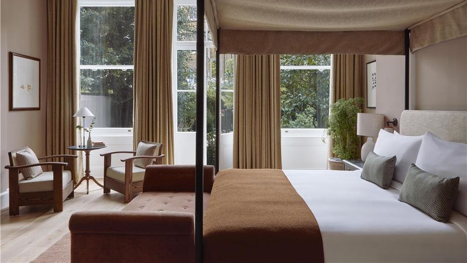 Templeton Garden Hotel Suite