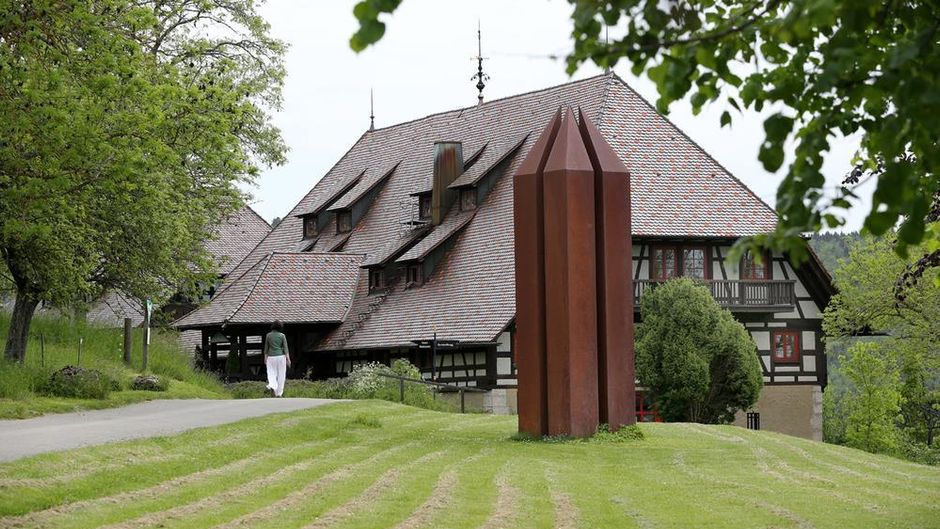 Hotel Hofgut Hohenkarpfen Exterior