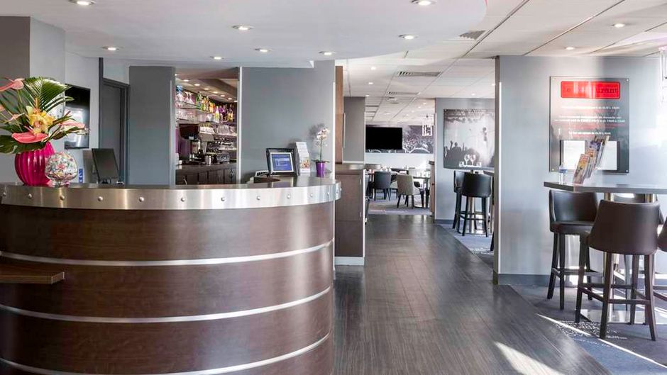 Hotel Inn Design Paris Saint Quentin Lobby