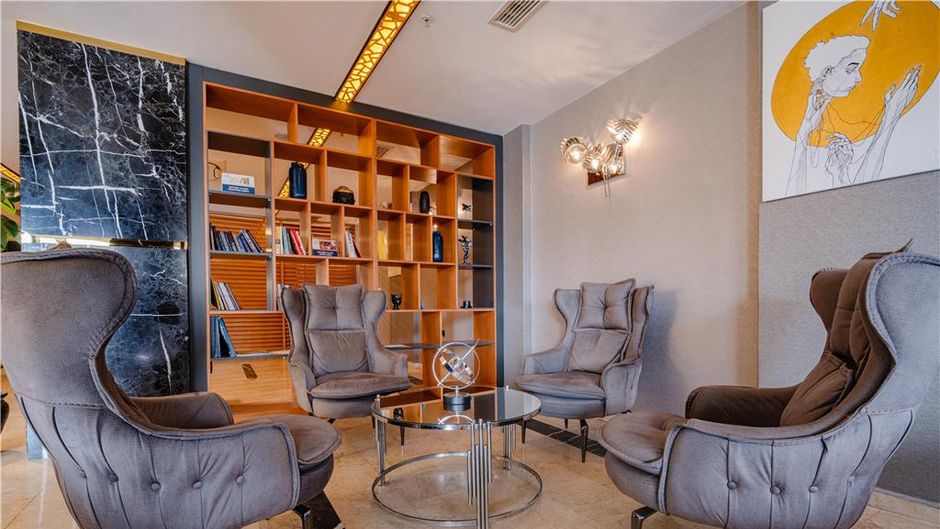 Best Western Izmir Hotel Lobby