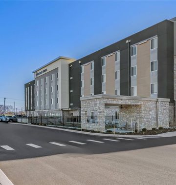 Everhome Suites Rochester Greece