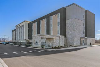 Everhome Suites Rochester Greece