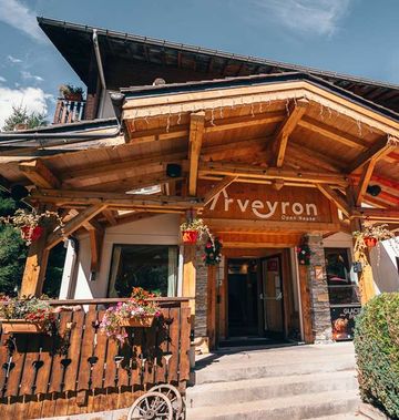 Arveyron Hotel