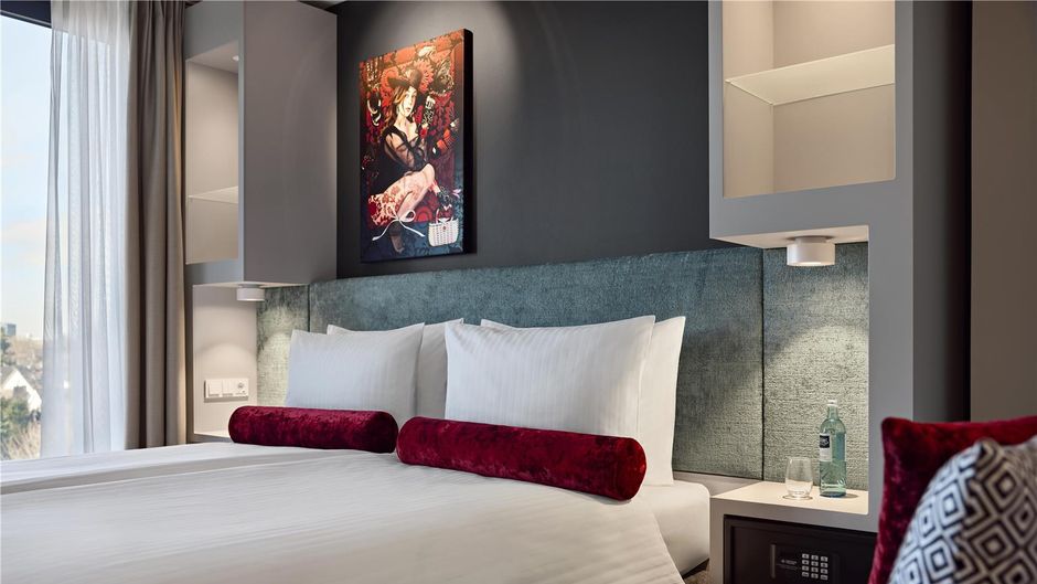 Dorint Dusseldorf Deiker Hofe Room