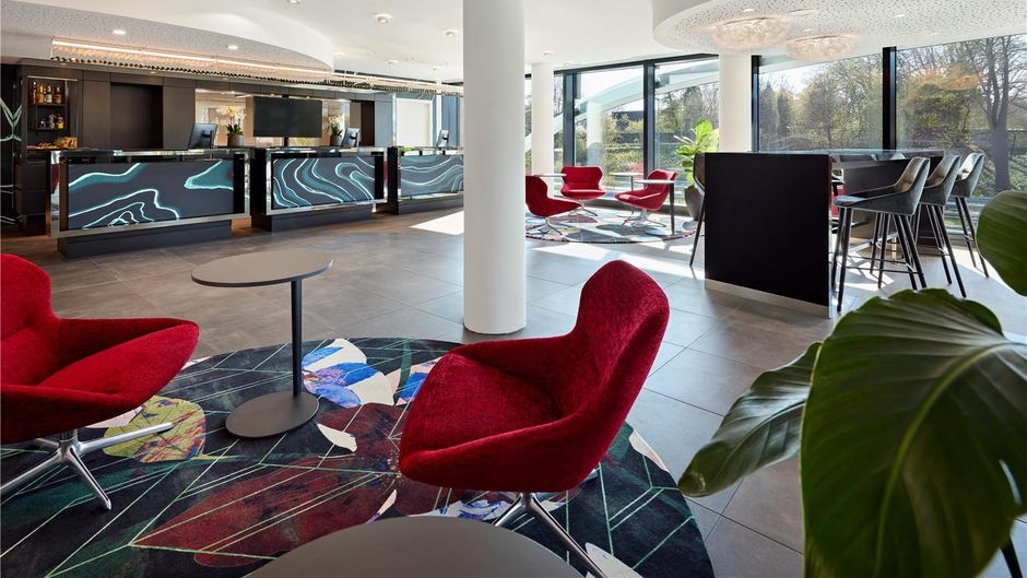 Dorint Dusseldorf Deiker Hofe Lobby