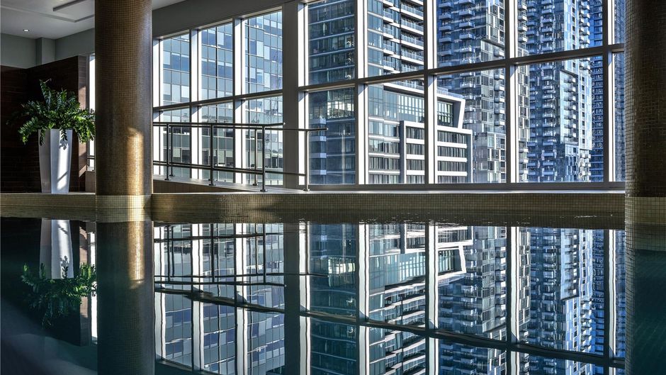 Warwick Le Crystal Montreal Pool