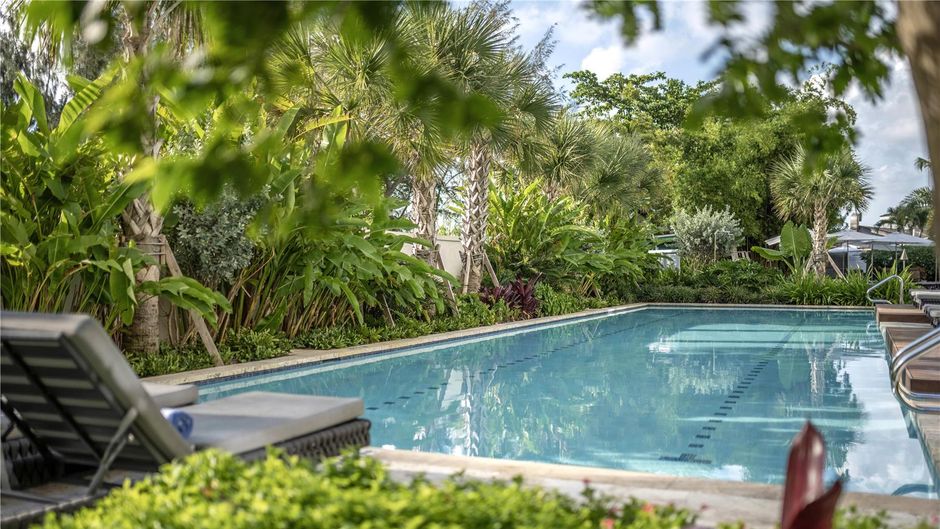 Warwick Paradise Island Bahamas Pool