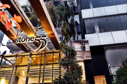 Warwick Stone 55 Hotel