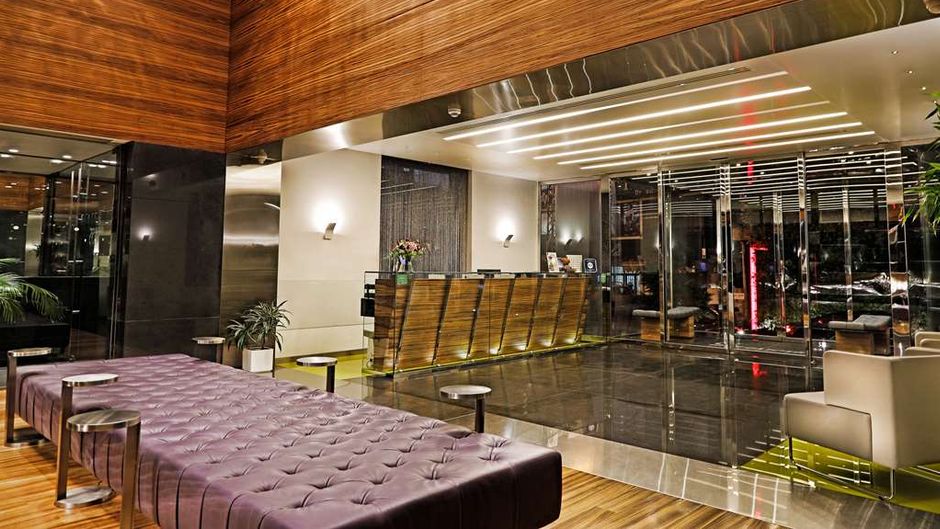 Warwick Stone 55 Hotel Lobby