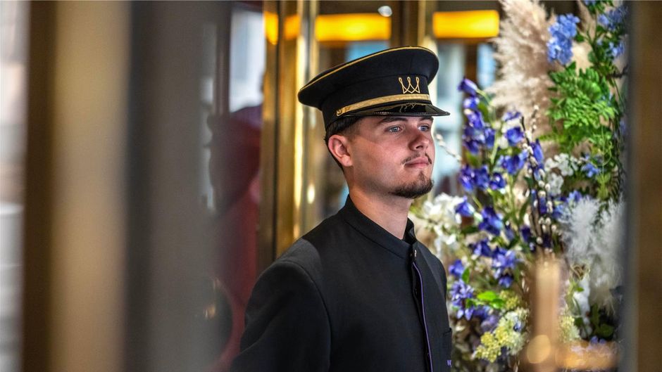 Warwick Paris Lobby