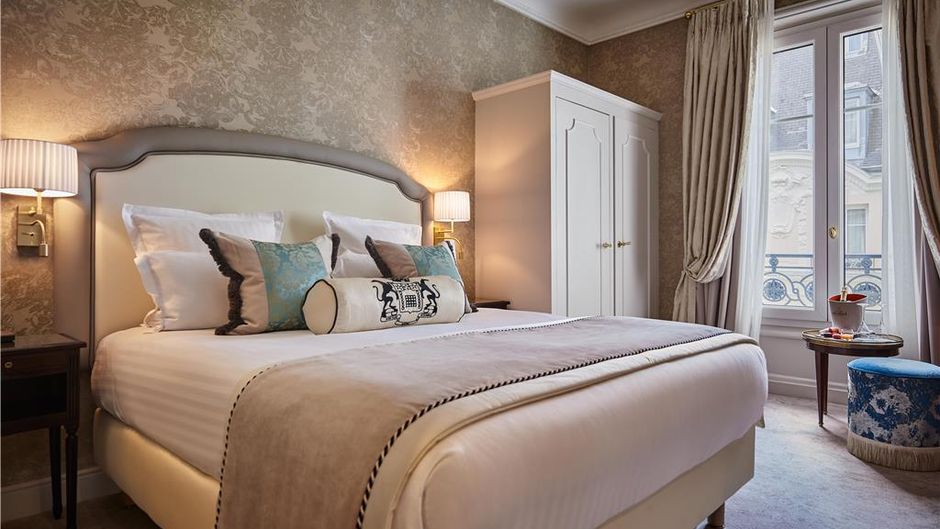 Hotel Westminster Room