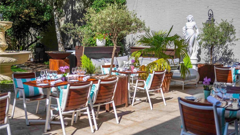 Hotel Barsey by Warwick Restaurant