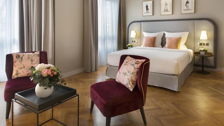 Warwick Reine Astrid - Lyon Room