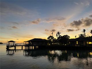 Warwick Le Lagon Resort & Spa