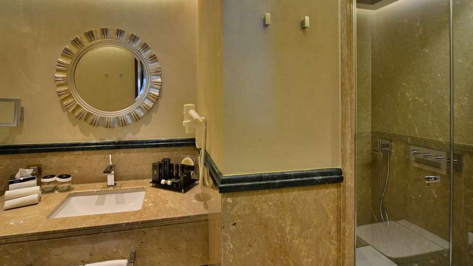 Warwick Ankara Suite