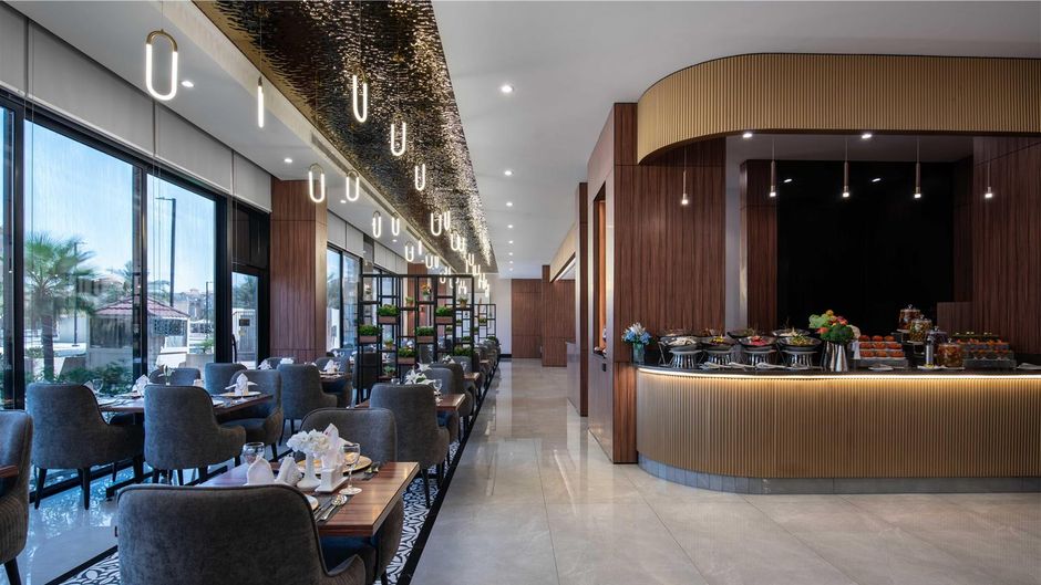 SAS Hotel Al Jubail Restaurant