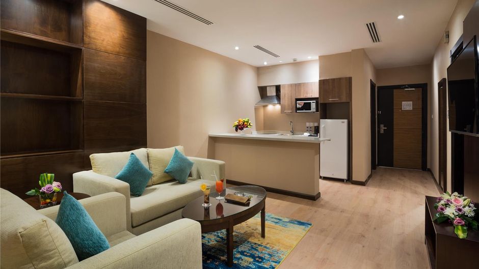 Naviti By Warwick Dammam Suite