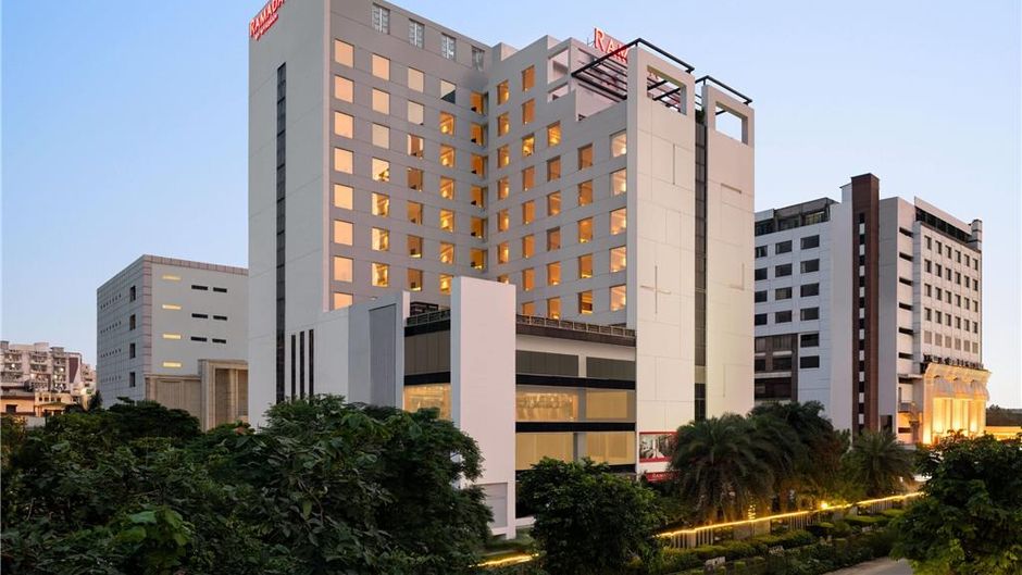 Ramada Ghaziabad Vasundhara Exterior