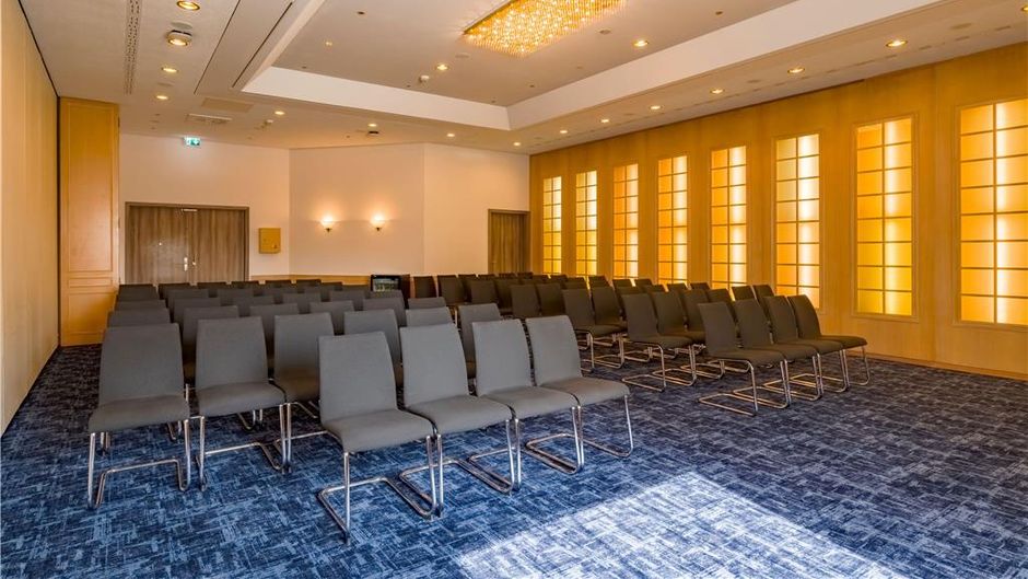 Spark by Hilton Wuppertal City Centre Meeting