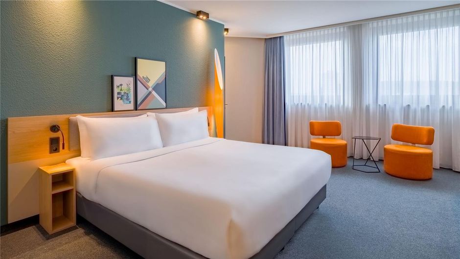 Spark by Hilton Wuppertal City Centre Room