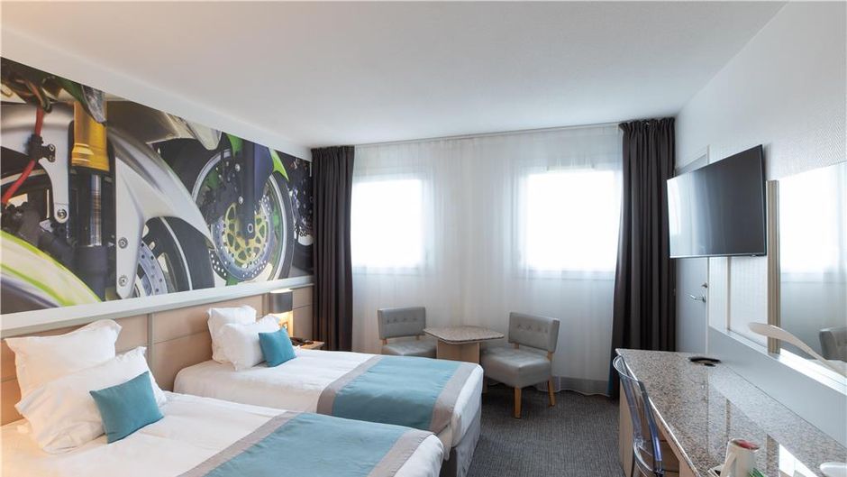 Hotel Le Paddock Room