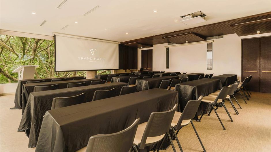 V Grand Hotel Meeting