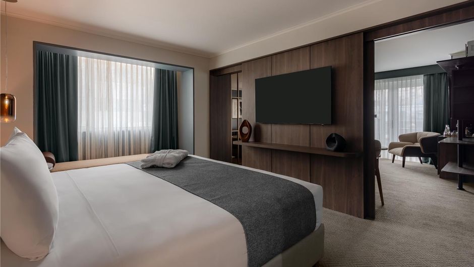 Sonesta Hotel Miraflores Suite