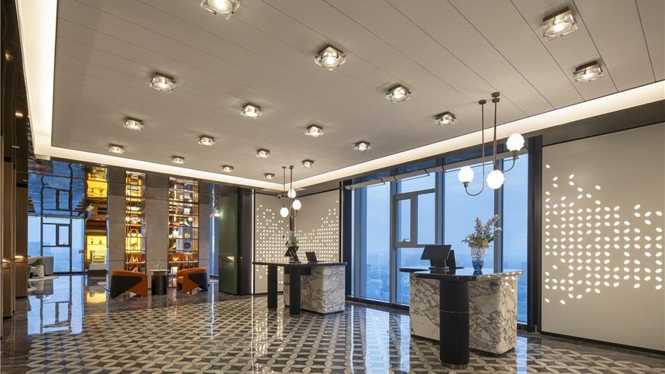 Hampton Zhengzhou East Railway Station Lobby