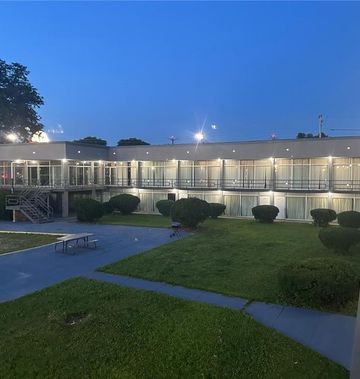 OYO Hotel at Chicago Rockford Internatio