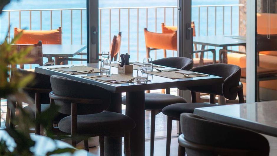 Green Coast Hotel - MGallery Collection Restaurant