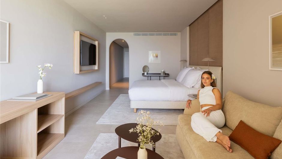 Green Coast Hotel - MGallery Collection Suite