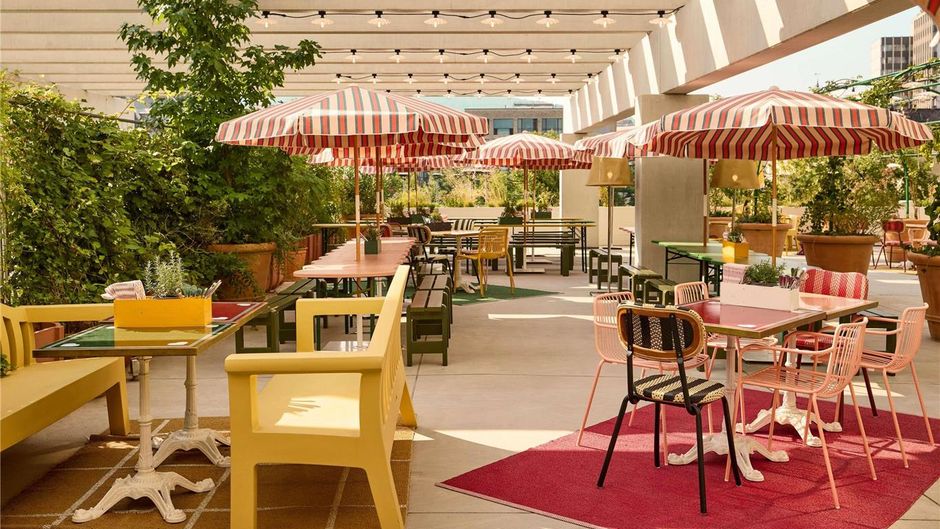 Mama Shelter Zurich Exterior