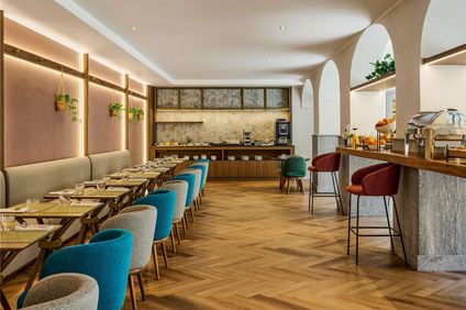 Hotel Giacomo Morra Alba