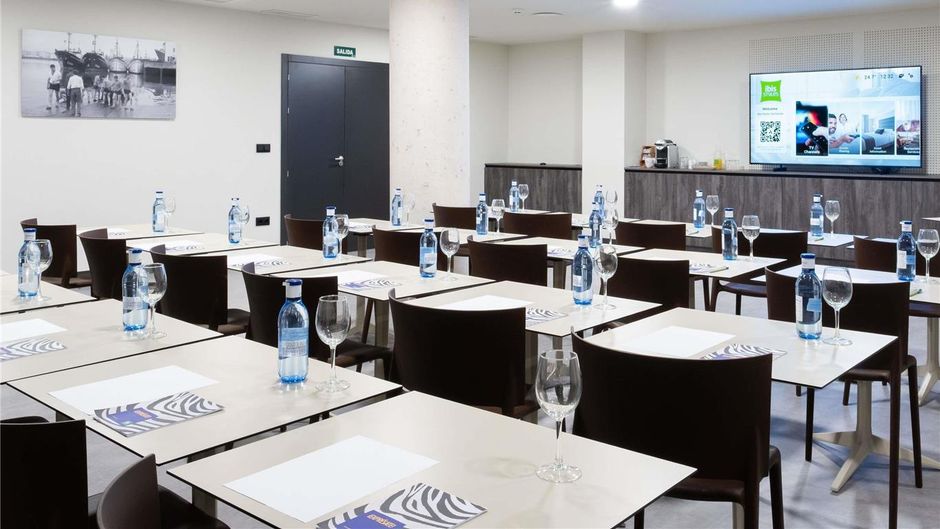 Ibis Styles Santander Meeting