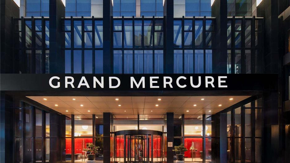 Grand Mercure Shanghai Century Park Exterior