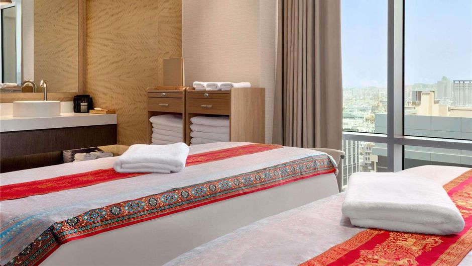 Novotel Dubai Gold District Spa