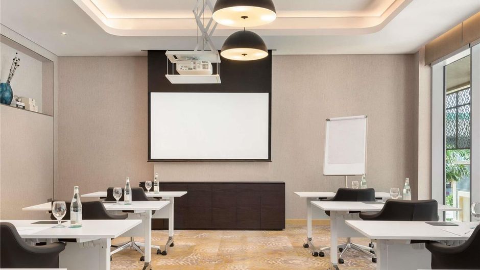 Novotel Dubai Gold District Meeting