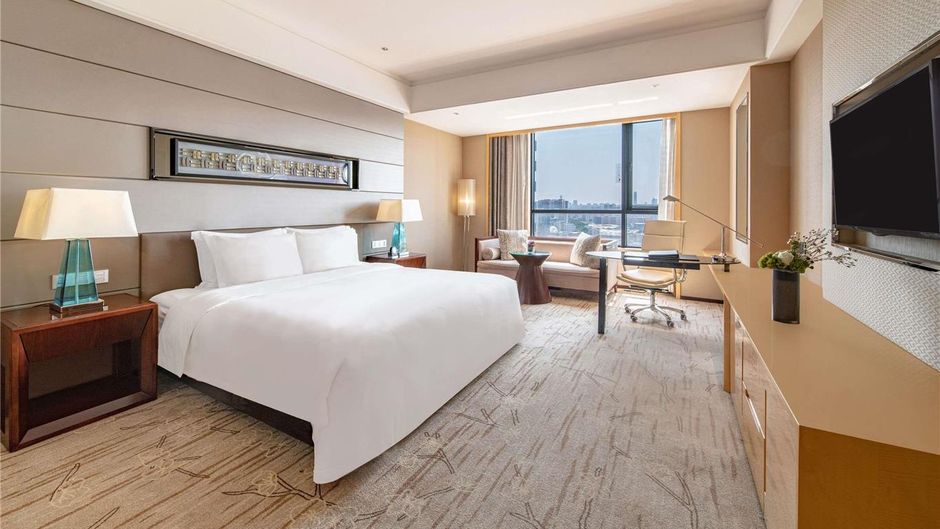 Swissotel Guangzhou Room