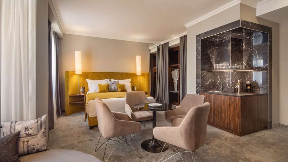 Buddha-Bar Hotel Prague Suite