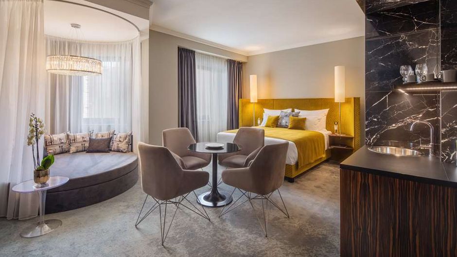 Buddha-Bar Hotel Prague Suite