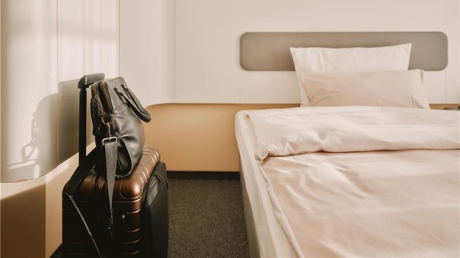 Lufthansa Training & Conference Center Room