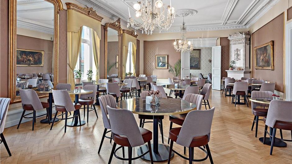 First Hotel Statt Restaurant